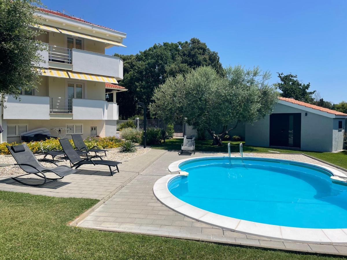 Apartments Sunny Estate Zaton  Kültér fotó